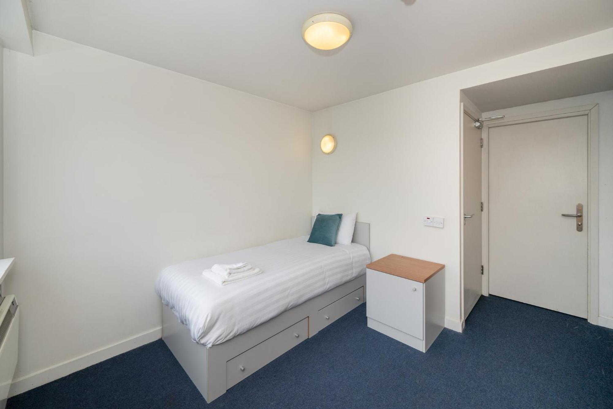 Victoria Mills - Ucc Summer Beds Корк Екстер'єр фото